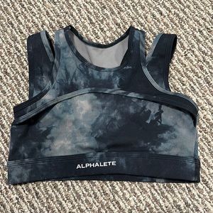 Cute athletic top size small